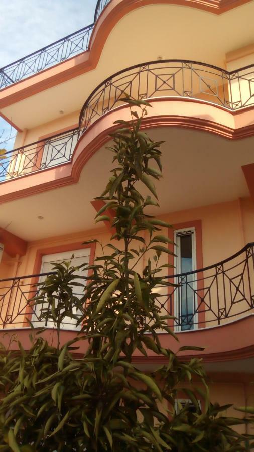 Maria Lux Apartments Volos Exterior foto